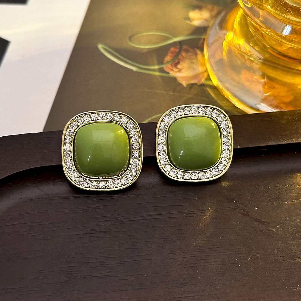 Pinzas para las orejas cuadradas geométricas con incrustaciones de diamantes coreanos, pendientes de temperamento de lujo ligero y de alta gama, pendientes de todo fósforo, pequeños y simples