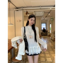 上衣设计感小众女装蕾丝花边长袖套头T恤秋季小众别致内搭打底衫