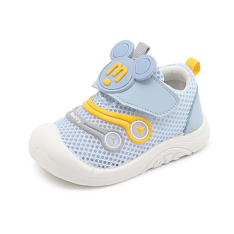 Zapatos infantiles para bebés varones 2024 primavera y verano nuevos zapatos de malla suave para bebés zapatos de malla transpirables zapatos infantiles