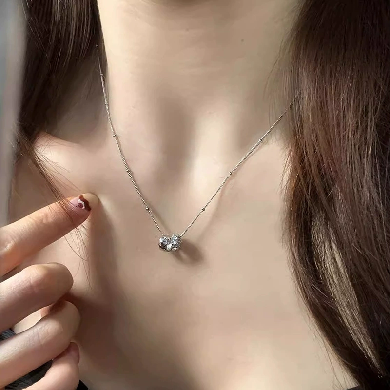 Циркониевое универсальное ожерелье, маленький дизайн для свитера, корейский стиль, простой и элегантный, серебро 925 пробы, высококачественный, легкая роскошь, тренд сезона