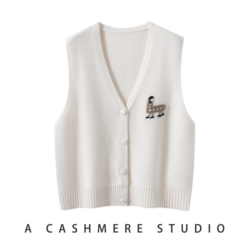 2025 New Autumn and Winter Alpaca Pattern Sleeveless Retro Waistcoat V Neck Knitwear Pure Cashmere Vest Women's Cardigan
