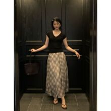 SROOM十三行复古不规则格纹飘逸半身裙女 25高级垂感浅咖长裙春夏