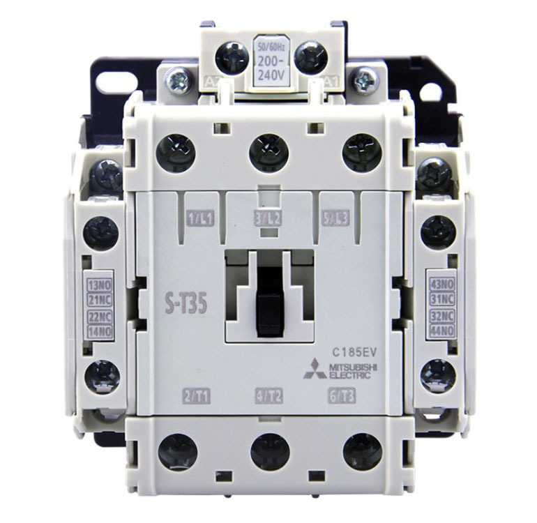 供应 S-T32  AC 220V    原厂   交流接触器