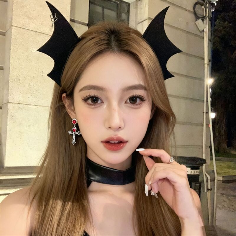 Halloween Little Devil Hairpin Cos Decoration Bat Krulu Queen Same Style Hair Accessories Headdress Dark Stereo