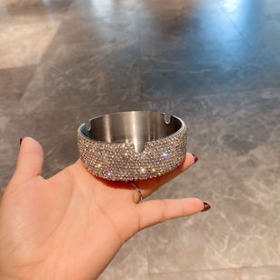 Creative and Personalized Diamond-Encrusted Crystal Aluminum Alloy Ashtray Desktop Ornaments Office Factory Direct Sales Cross-Border Hot Sale