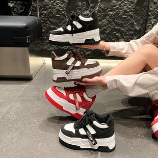 ��Ƥ���С�����������eЬŮ2026�����¿�ڰ�ƴɫ�p��ϵ���ɸ�Ь