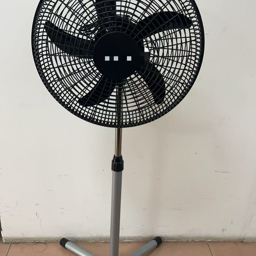 Fabricantes transfronterizos de 18 pulgadas ventilador 3 en 1 hojas de aluminio de alta potencia 18 pulgadas ventilador de piso de bajo ruido comercio exterior