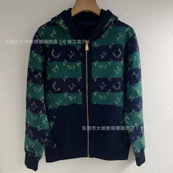 Shenzhen Nanyou L家~Top~Grade Version 25 Early Autumn New Arrival Reversible Monogram Knit Hooded Cardigan