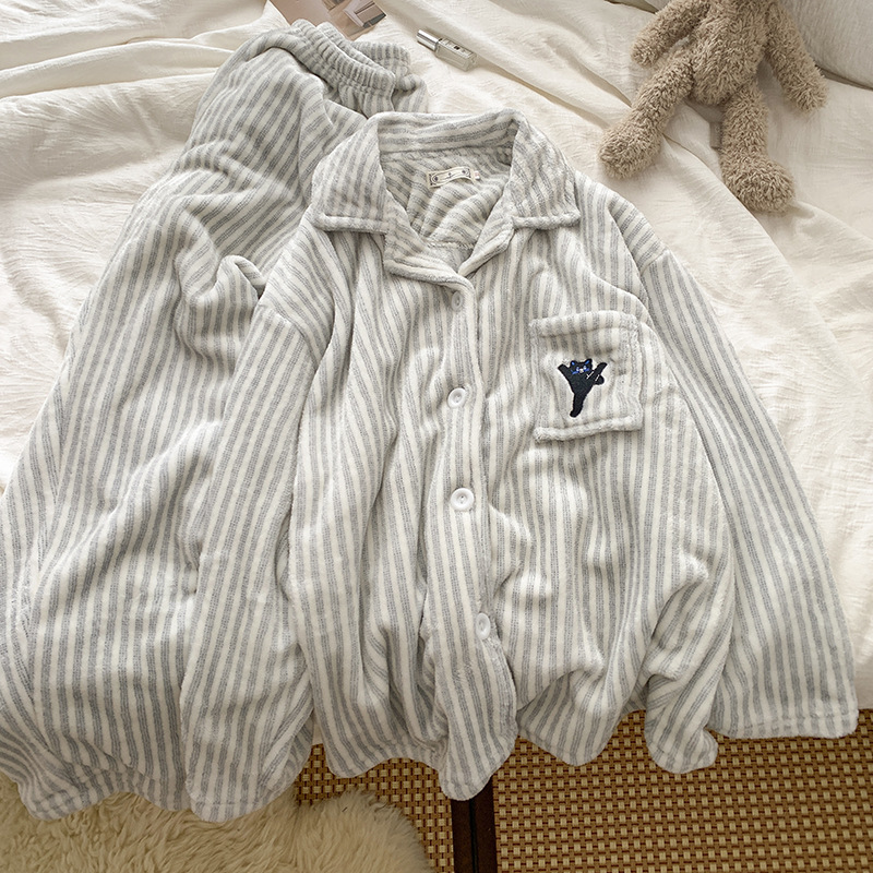 Japanese-Style Ins Striped Little Black Cat Coral Fleece Pajamas for Men and Women, Winter Thickened Warm Flannel Couple's Loungewear