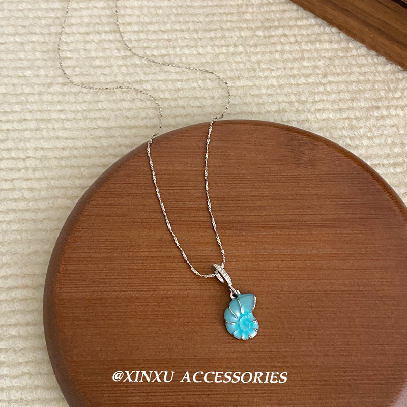 Blue pendant