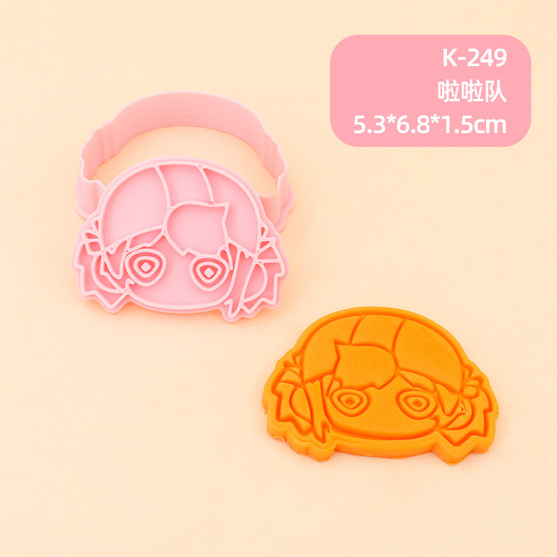 Juego de Moldes para Galletas 3D Personajes de Anime de Plástico para Repostería image 20