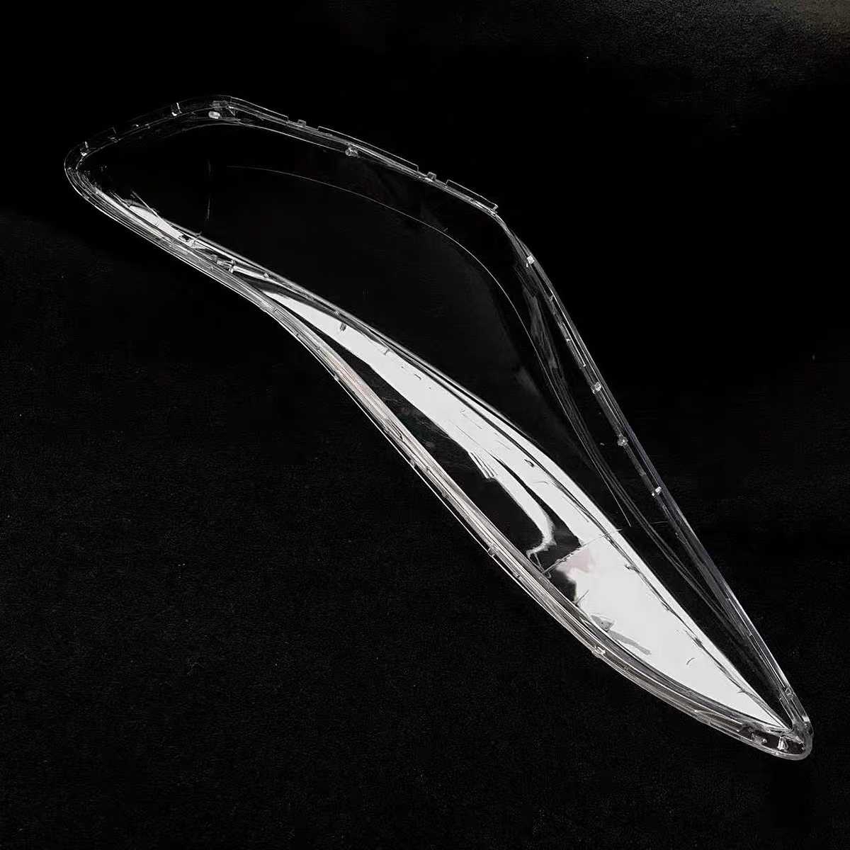 Applicable to 12/13/14/15/16 Beijing Hyundai Langdong headlight shell mask