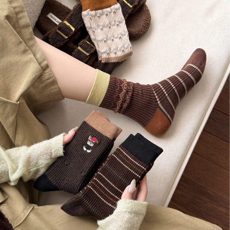 26 Matian Diary Autumn/Winter New Style Women's Wool Socks Retro Mid-Calf Socks Soft Thickened Slouch Socks 26 Matian Diary Autumn/Winter New Style Women's Wool Socks Retro Mid-Calf Socks Soft Thickened Slouch Socks