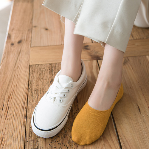 Women's pure cotton anti-slip non-slip socks summer thin white plain shallow mouth invisible socks anti-slip breathable
