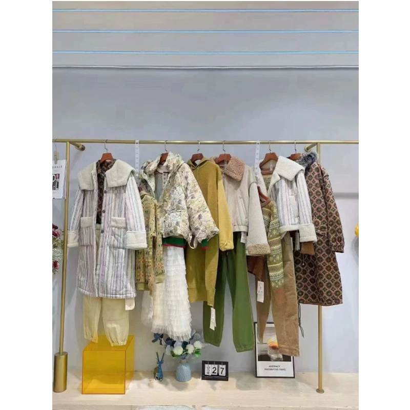 2022 осенне-зимняя одежда, дизайнерская трава, высококачественный плащ, брендовая скидка, женские живые физические хвостовые товары