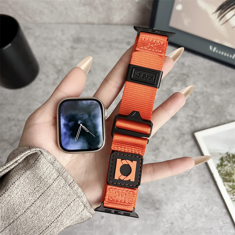 Outdoor Jeep Nylon Sports Strap Suitable for iWatch S10 Apple Watch Applewatch789 Simple