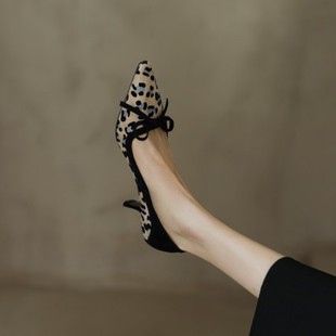 ��ܽ�����¿���Ƥ������ЬŮ�ٴ��OӋ�����㷶���y���|��Ů�߸�Ь