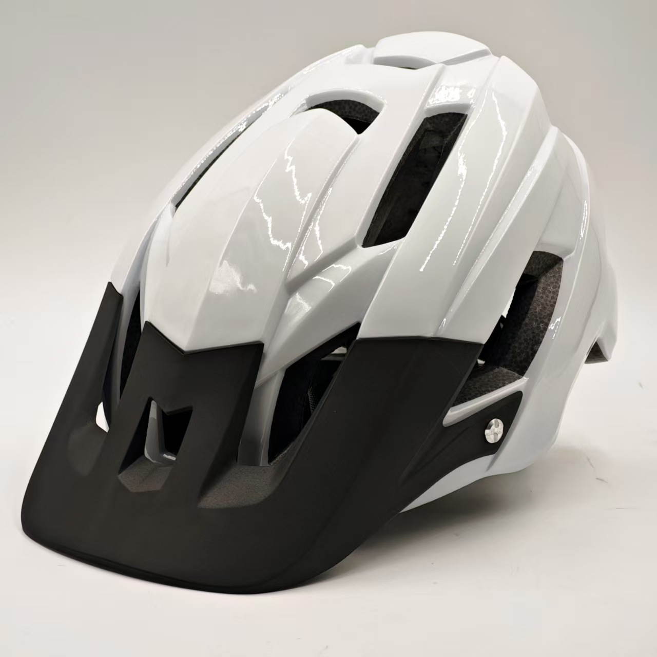 Casco adecuado para bicicletas de montaña casco de bicicleta de fondo hombre medio casco formado en forma forestal ciclismo adolescente