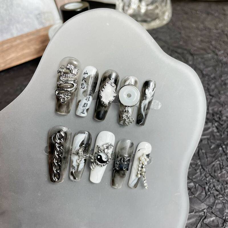 Original Design Pure Hand-worn Armor Finished Dark Style Tai Chi Metal Dragon Long High-grade Black Manicure