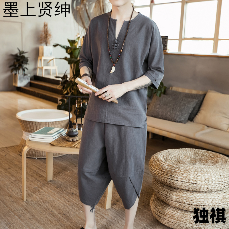 Traje de estilo chino 2022 nuevos hombres de manga tres cuartos traje de algodón y lino pantalones recortados con hebilla de disco traje casual de color sólido de moda