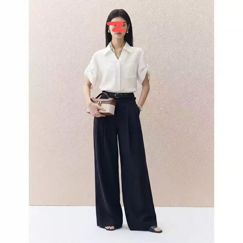 0051 Model Yi Jianbiao Versatile Slimming Commuter V-Neck Shirt Women's Top a