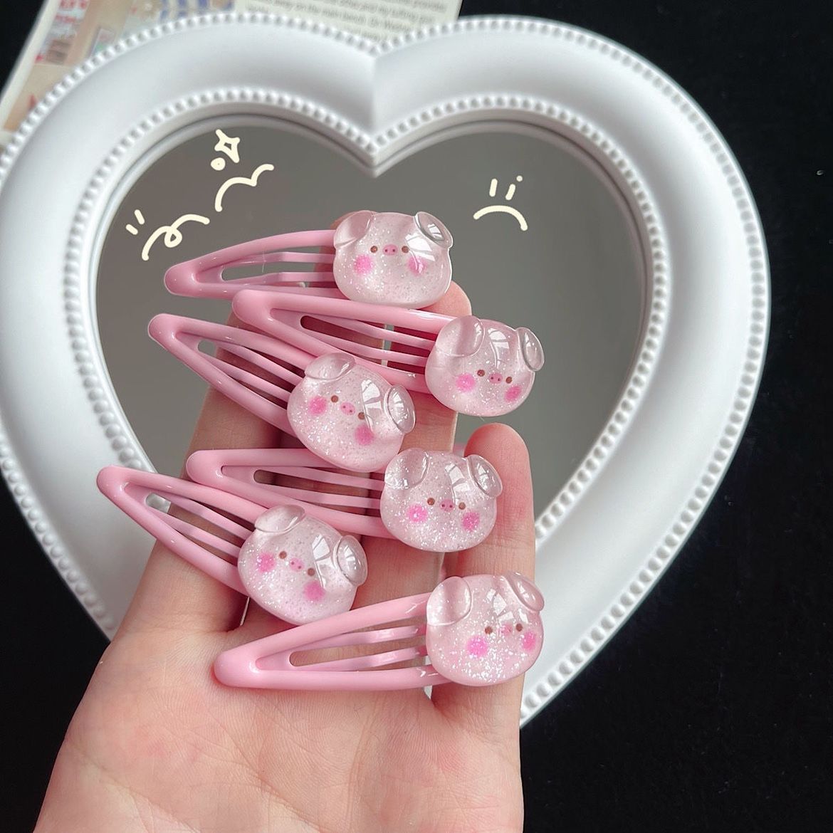 Transparent little pig hair clip, cute and sweet, girly heart, versatile bang clip, edge clip, cartoon hair accessory