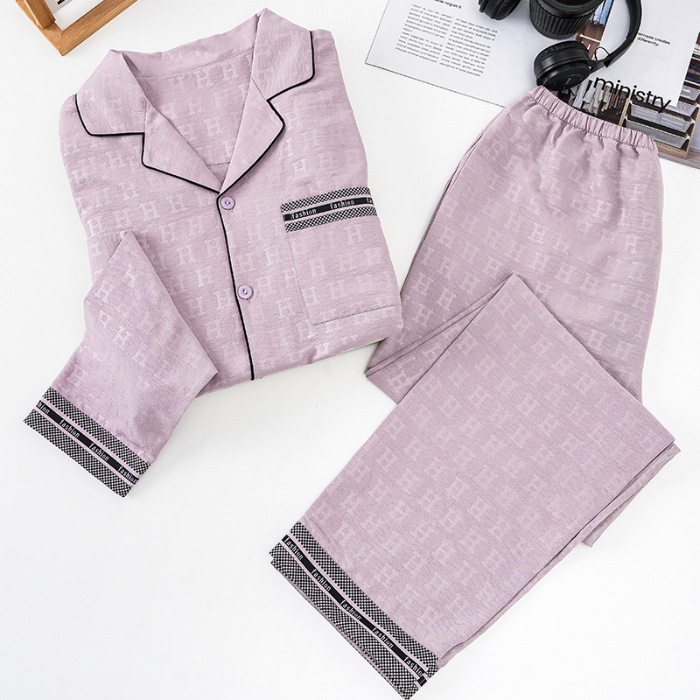 2025 nuevo algodón nublado primavera y otoño pijama cardigan de manga larga moda simple y cómoda ropa para el hogar verano