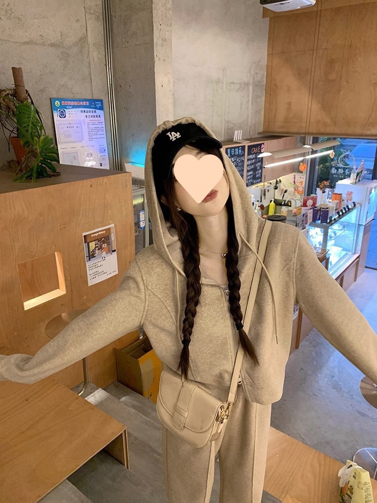 3e82af37-aa86-4847-8d77-035c66963fd1.jpe