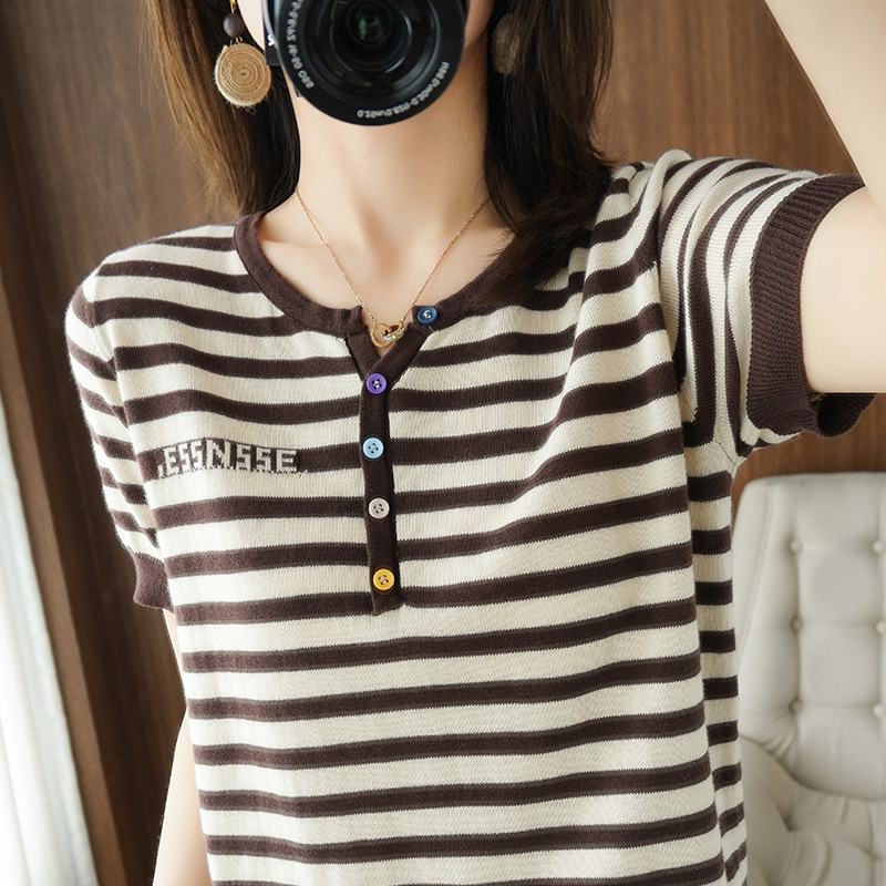 Summer New Round-Neck Cotton Striped Color-Blocked Top T-Shirt for Women, Loose and Slimming Rainbow Short-Sleeved Knitwear