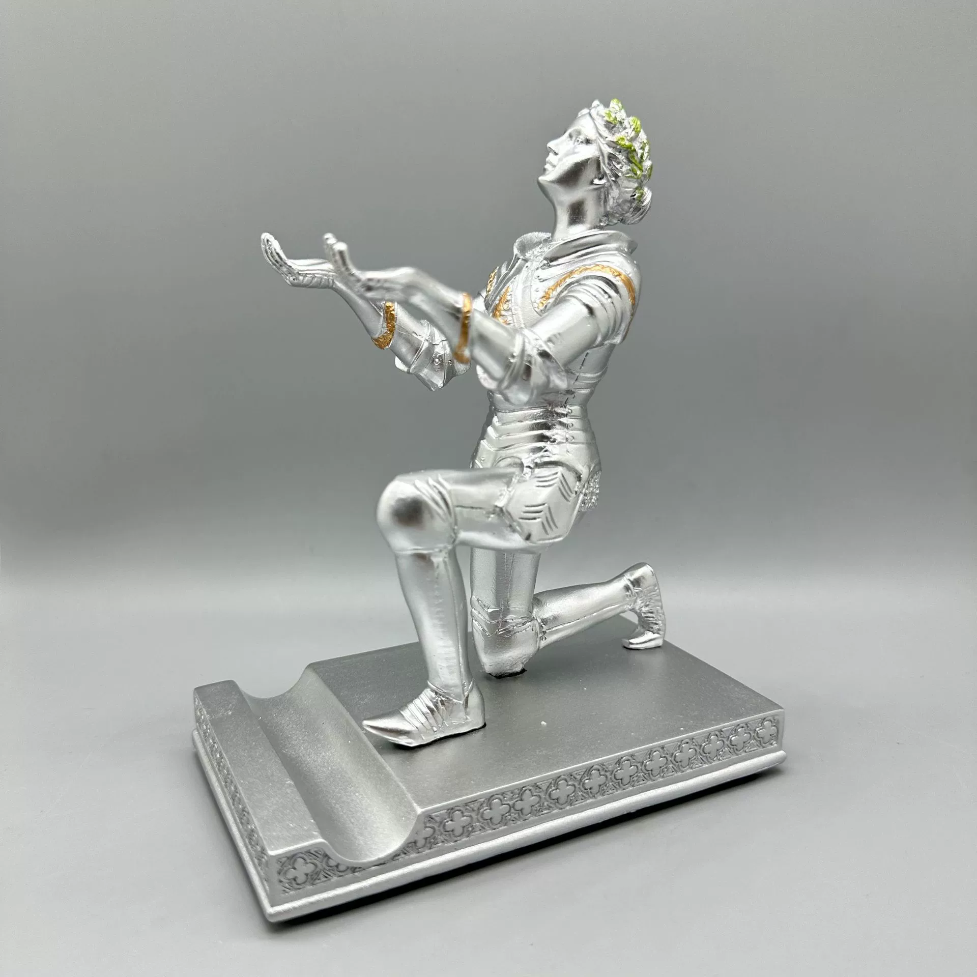 Подставка для мобильного телефона St.