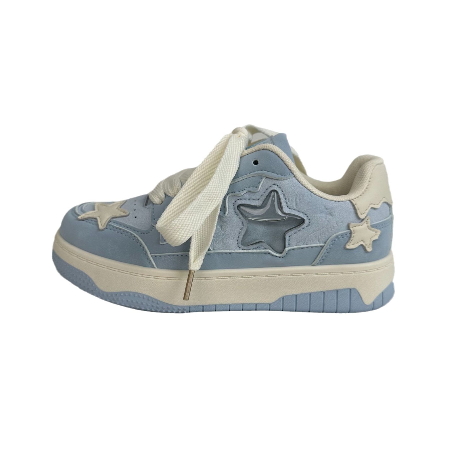 Zapatillas de plataforma baja estudiante 2024 nuevos zapatos de lona estrella versión coreana de zapatos casuales de todo fósforo para mujeres