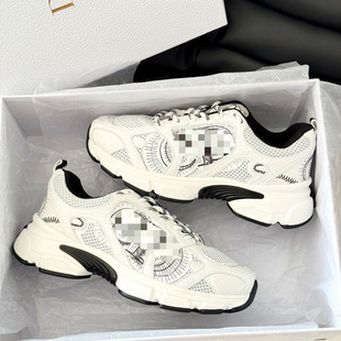�羳����ЬD��B30�ϵ�Ь�W��ϵ���ٴ����e�\��ЬCDƴɫ��ĥ��ЬŮ