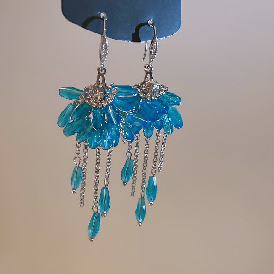 Aguja de plata con diamantes de cristal pendientes de bordilla estilo nacional pendientes de temperamento pequeño ligero lujo de alta calidad industria pesada exageración pendientes
