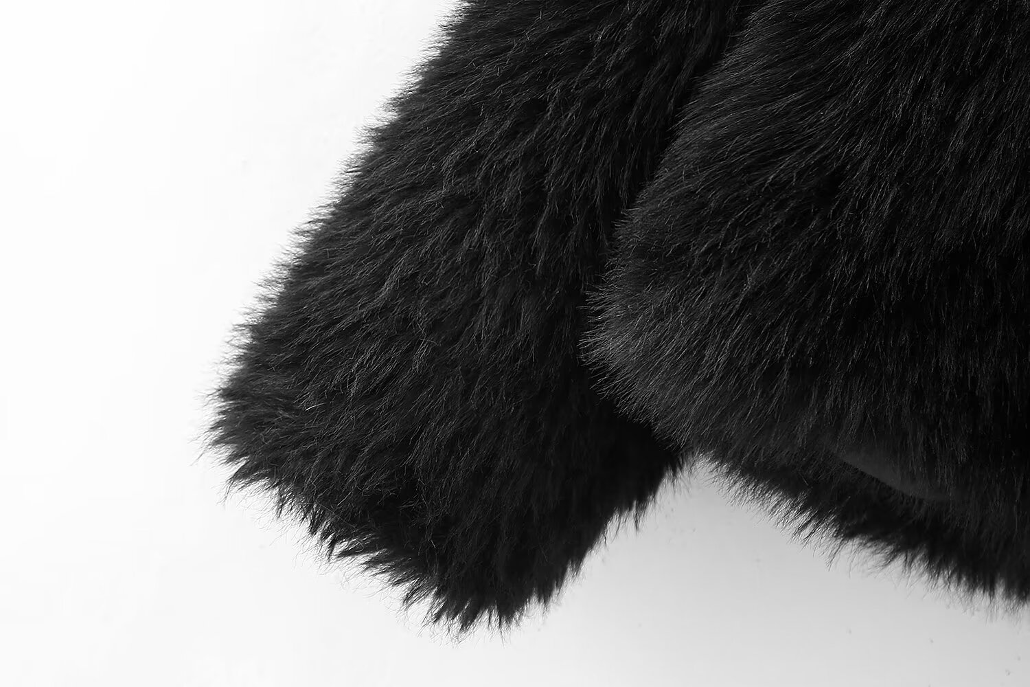 1330g Weight Faux Fur Coat Outerwear Type Long Sleeve Sleeve Length Single Breasted Placket Type Polyester Fabric Type Long Top Length Coat Tops Type Holiday Occasion Turndown Neckline Loose Fit Type Solid Color Pattern Winter, Autumn Season Women's Gender Pocket Design Elegant, Streetwear Style Women's Elegant Streetwear Solid Color Pocket Single Breasted Coat Faux Fur Coat 28