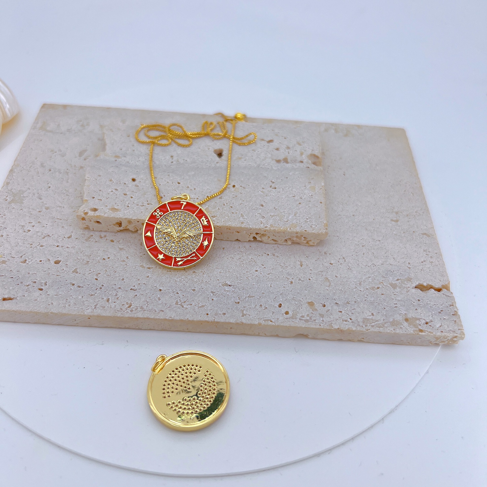 4g Weight Pendant Jewelry Making Type 20 * 25mm Jewelry Making Size Zircon Inlay Material DIY Jewelry Accessories Classification 1 Piece Quantity Copper Material Devil's Eye, Heart Shape Pattern All Seasons Season Plating Design Simple Style Style 1 Piece 20 * 25mm Copper Zircon Devil's Eye Heart Shape Pendant 7