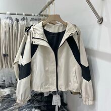 �̿��L������Ů�������e�ٴ���n��С���ӱ���_�h�����¿�ٴ�