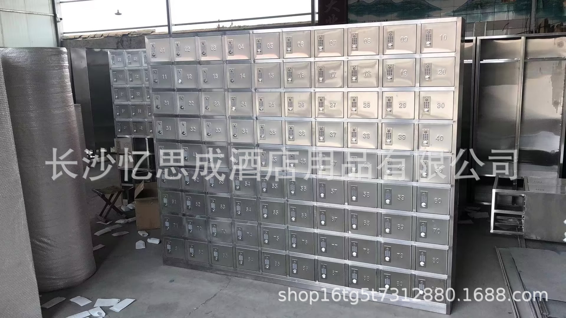 商用厨房设备配套工程更衣柜鞋帽柜多功能柜餐具柜