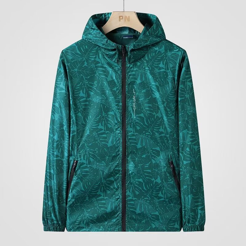 2025 verano nuevo chaqueta de pareja ligera y delgada, chaqueta de camuflamiento de marca de moda, chaqueta de secado rápido, chaqueta de protección solar