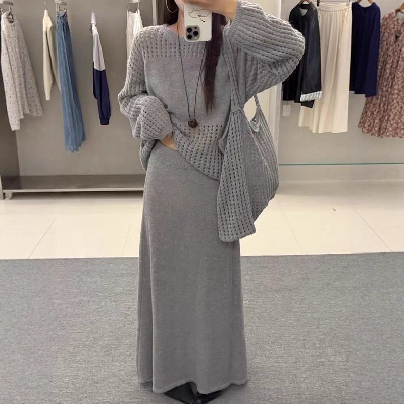 慵懒气质极简松弛感镂空针织衫女秋季显瘦百搭半身裙套装配包包|undefined