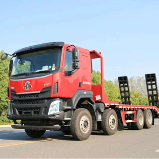 国六柳汽乘龙前四后八平板运输车 40吨挖机平板拖车可分期包上户