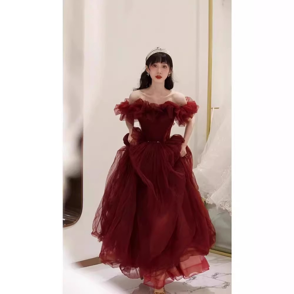 2026 New Style Off-Shoulder Elegant Red Wedding Dress, High-Quality Evening Gown Women For Annual Party, Autumn/Winter_ecoleips.com