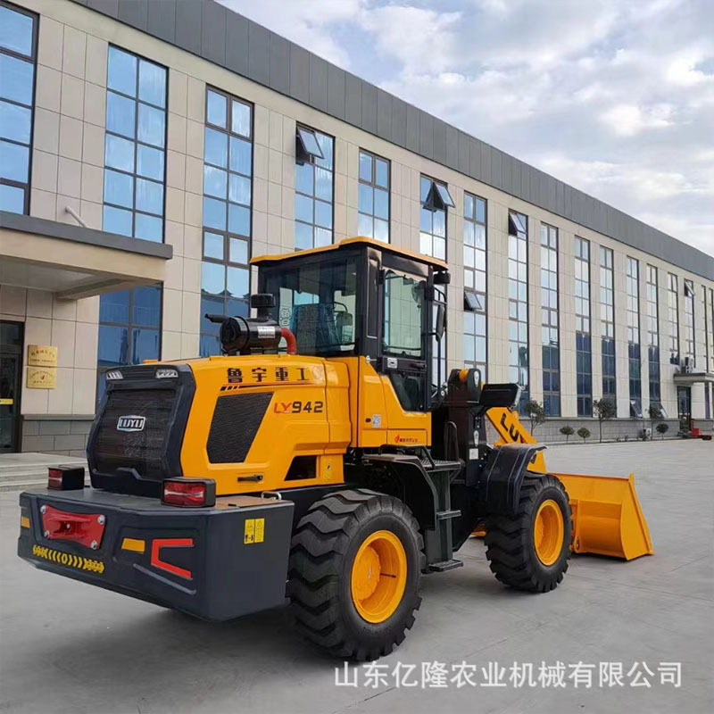 928四驱柴油建筑工地装载机 园林树木抓草机 粮食垃圾铲运车