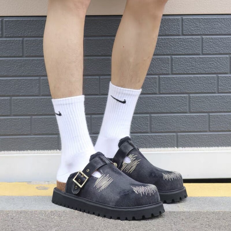 Vintage distressed toe shoes for lovers 2025 new summer flat-bottomed loafers half slippers women's thick-bottomed flakin sandals