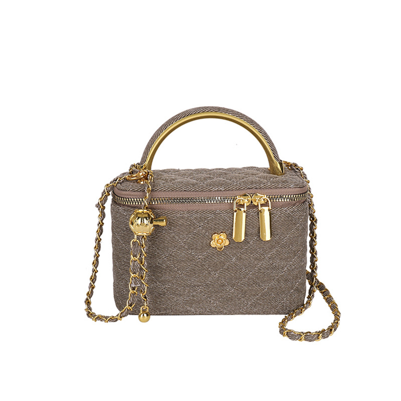 Coreana pequeña caja de viento de fragancia bolso de mano mujer comercio exterior transfronterizo nuevo estilo ChaoDiang bordado cadena mochila
