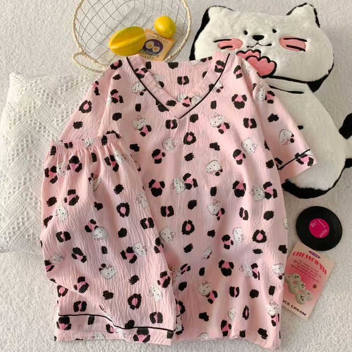 Vietnam transfronterizo al por mayor verano nuevo pijama de algodón con nube con cuello en V pantalones cortos de manga corta para mujer traje de servicio a domicilio para estudiantes de dibujos animados