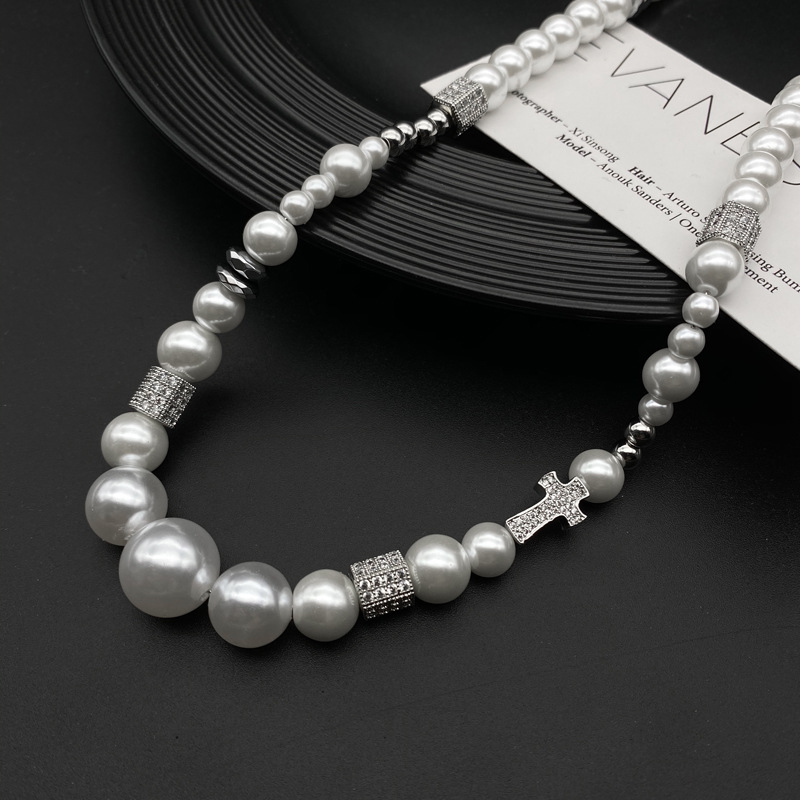 Neue Perle Intarsien Diamant Schlüsselbein Halskette Für Männer Trendy Ins Hip-Hop Kreuz Licht Luxus Frauen Sommer Nische Choker_voghion.com