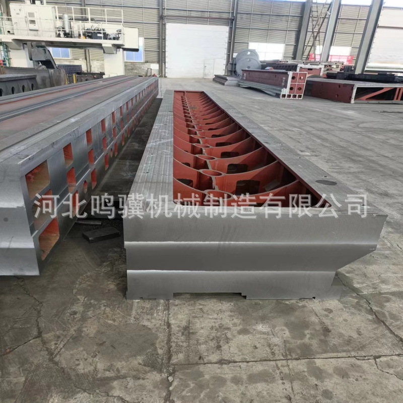 厂家铸造大型加重生铁机床床身铸件 立柱铸件 横梁铸件 箱体铸件