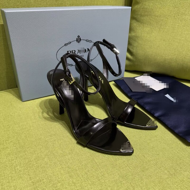New Pointed Toe Stiletto Strap Open Toe High Heels Elegant Lady Silver Sandals High Heels Sanda