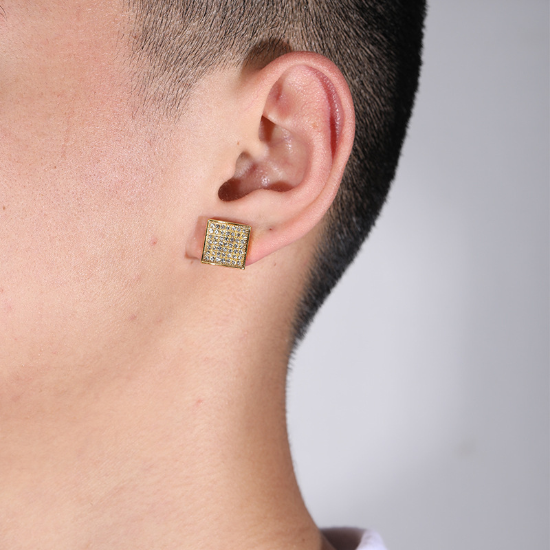 Venta caliente europea y americana nueva aleación China diamante hip hop pendientes accesorios moda Marca completa diamante ins pendientes personalizados al por mayor