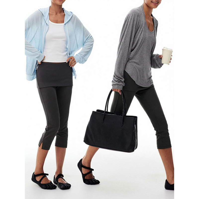 American-style sexy butt-flap design fitness yoga capri pants for women, elastic, slim-fitting, slimming, sporty, with slits American-style sexy butt-flap design fitness yoga capri pants for women, elastic, slim-fitting, slimming, sporty, with slits